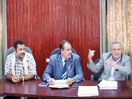 اجتماع الهيئة الإدارية ووكلاء محافظة الضالع برئاسة المحافظ أمس